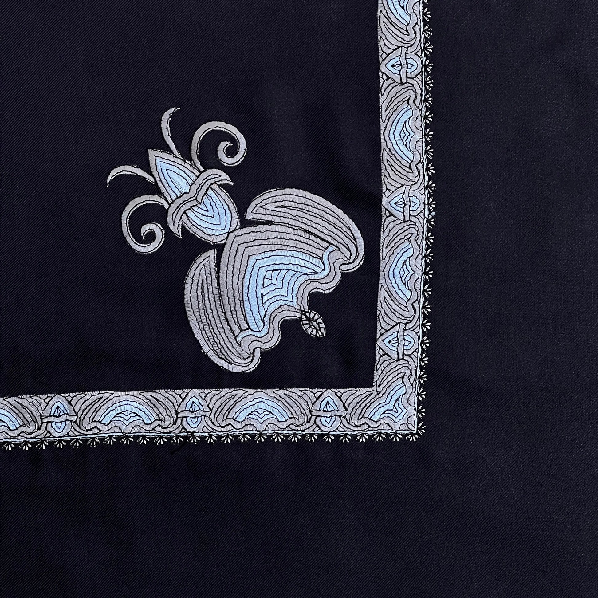 Shemagh IRIS SHEMAKH